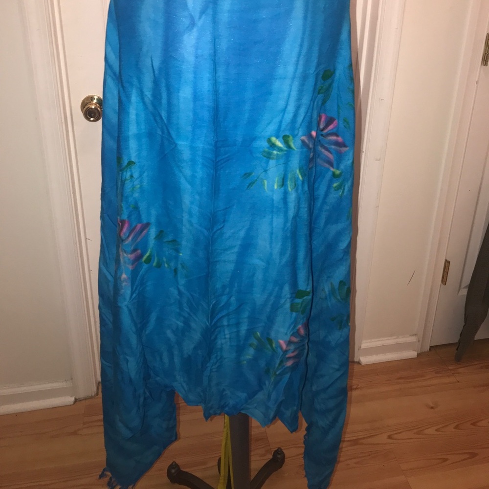 Beautiful blue wrap